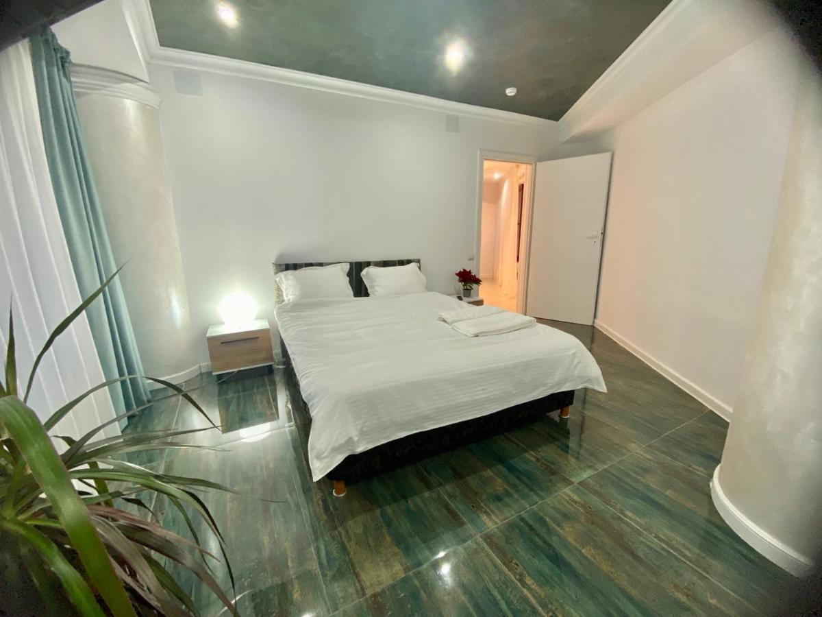 Riviera Unirii Residence บูคาเรสต์ ภายนอก รูปภาพ