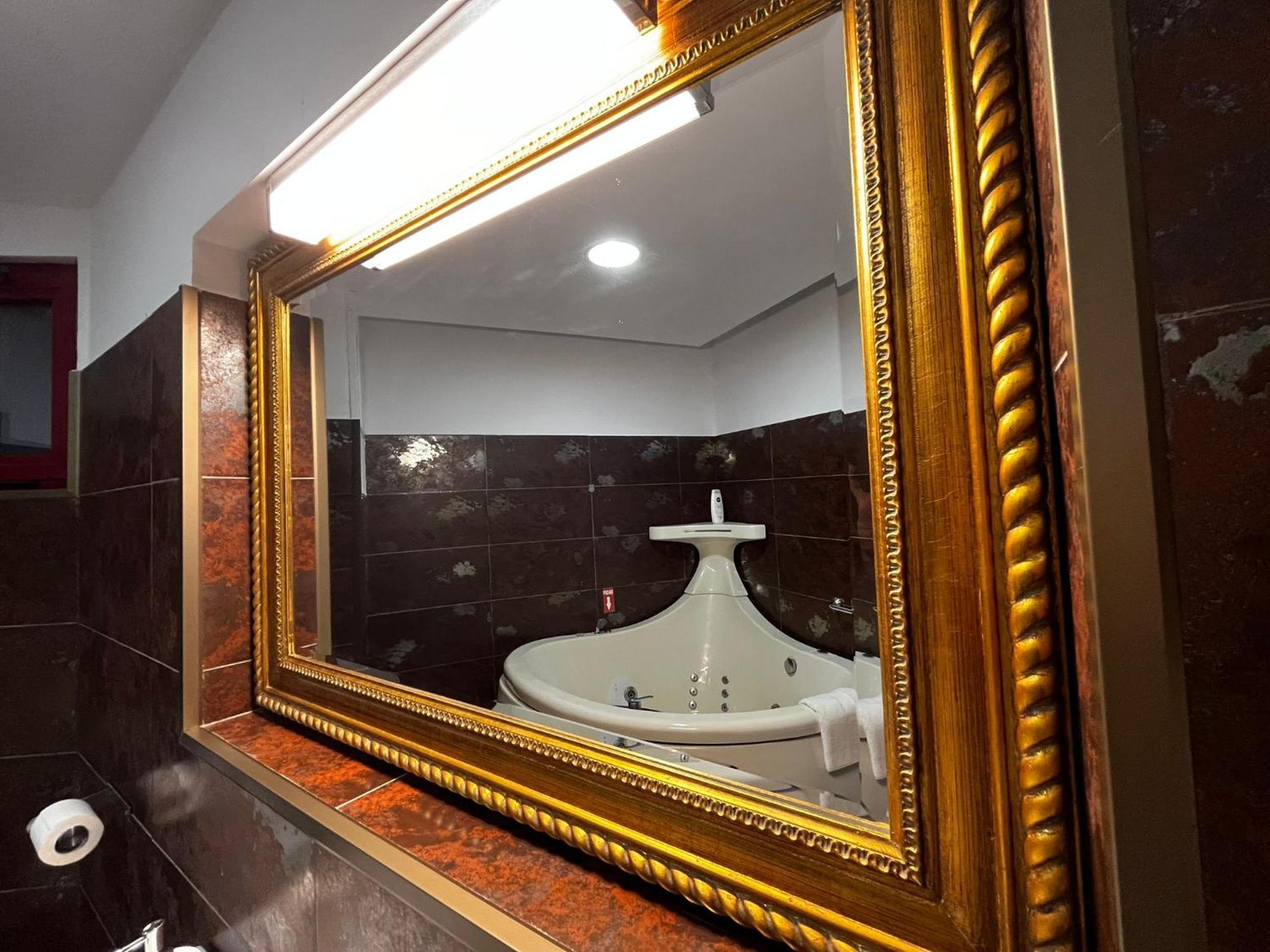 Riviera Unirii Residence บูคาเรสต์ ภายนอก รูปภาพ
